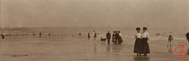 The Sands, Bridlington, 1907