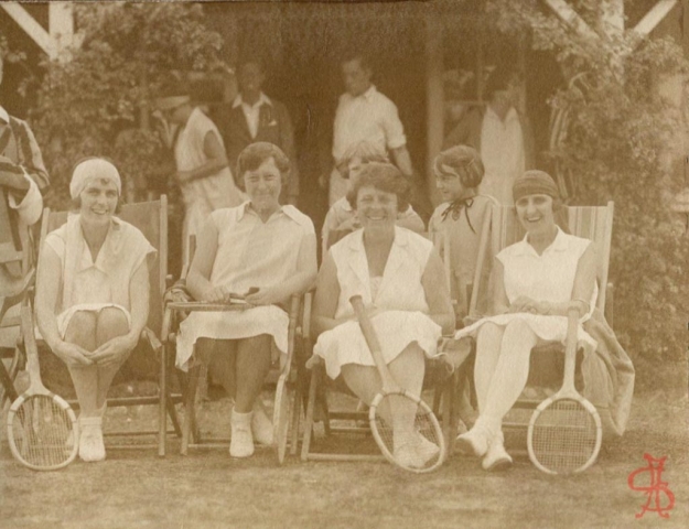 Headstone Lawn Tennis Club -  relaxing in front of club house - mid 1920s